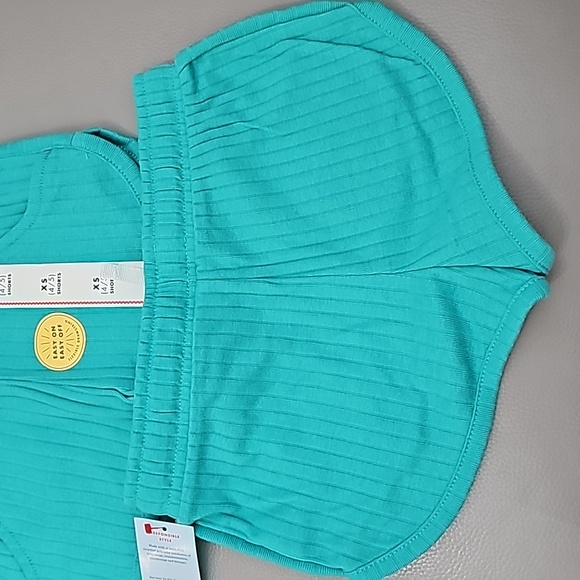 Girls size XS 4/5 Cat & Jack shorts 2 pair New with tags - Picture 6 of 8